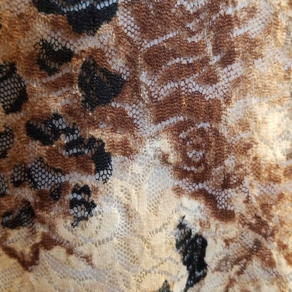 Abstract animal print camisole - Picture 3 of 4